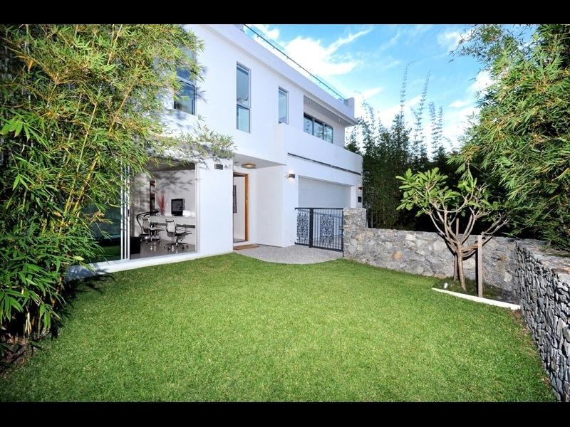 575 Royal Esplanade, Manly QLD 4179