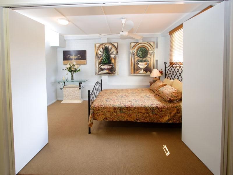 20 FALCON Street, Manly QLD 4179