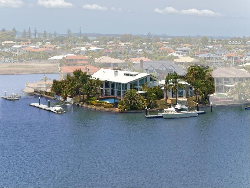 25 Voyagers Court, Raby Bay QLD 4163