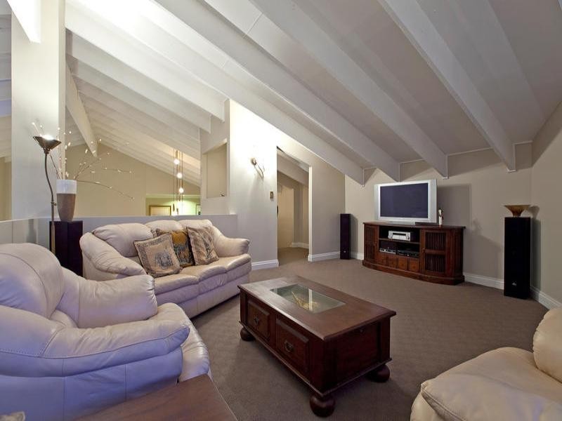 25 Voyagers Court, Raby Bay QLD 4163