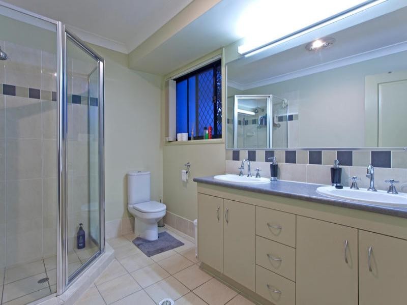 8 Carmay Close, Thornlands QLD 4164