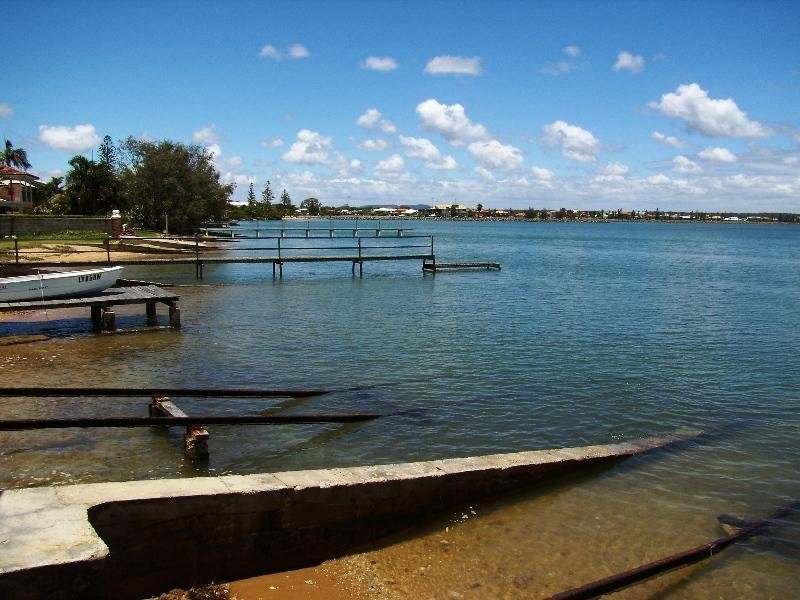 224 Shore Steet North, Cleveland QLD 4163