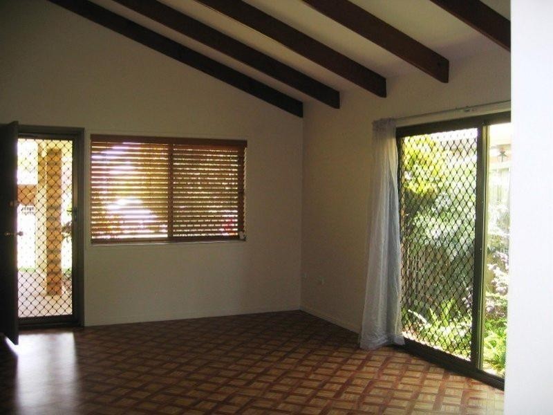 37 Mcleod Street, Cleveland QLD 4163