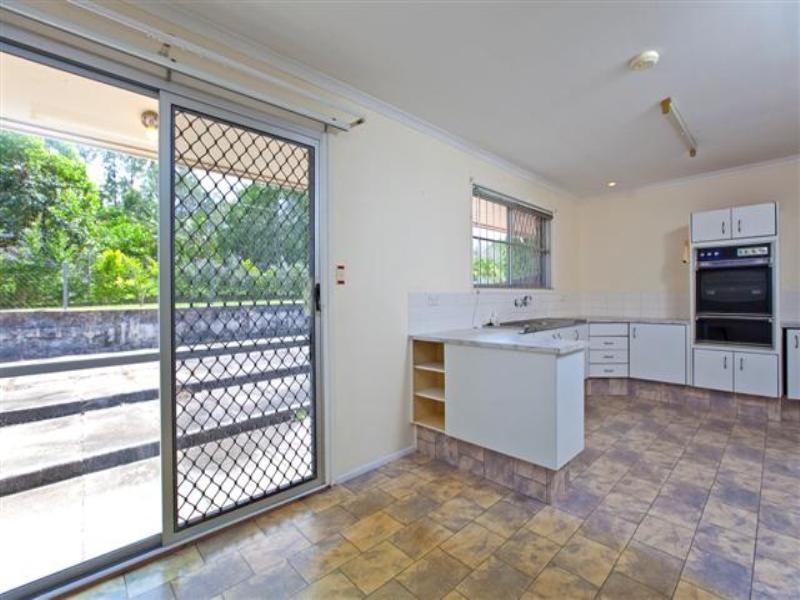 33 Lyndon Road, Capalaba QLD 4157