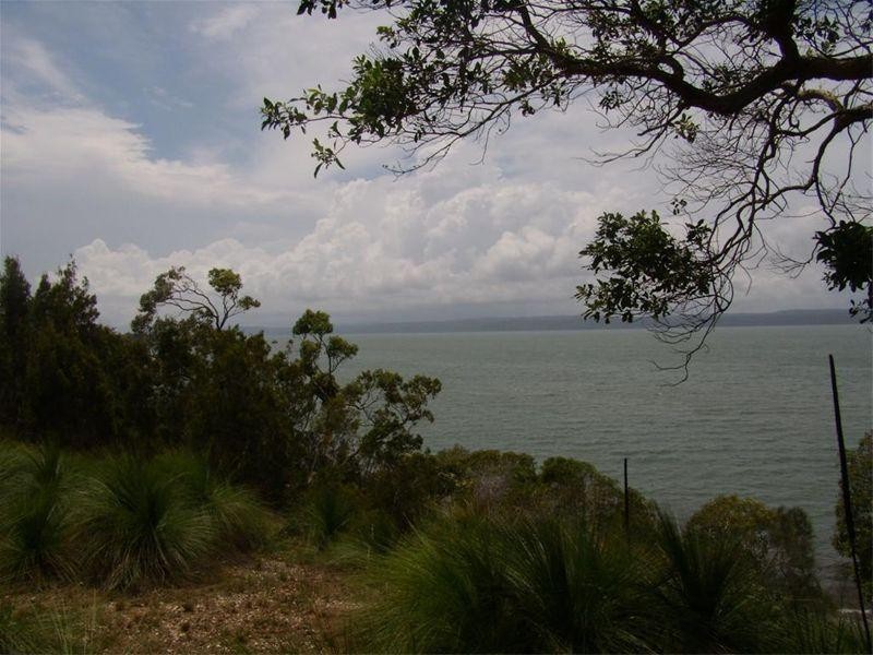 44 Koonwarra Parade, Macleay Island QLD 4184