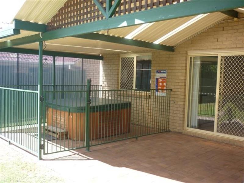 74 Delancey Street, Ormiston QLD 4160