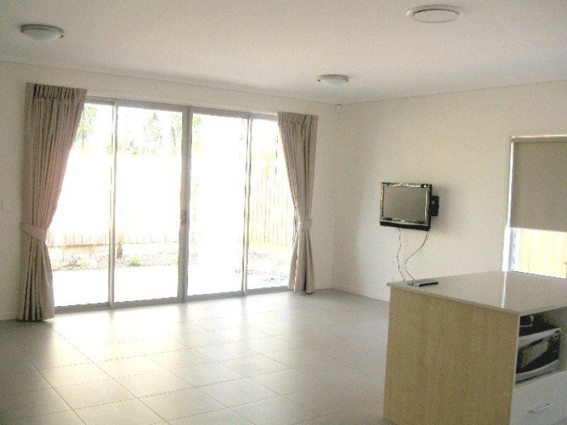 7/62 Island Street, Cleveland QLD 4163