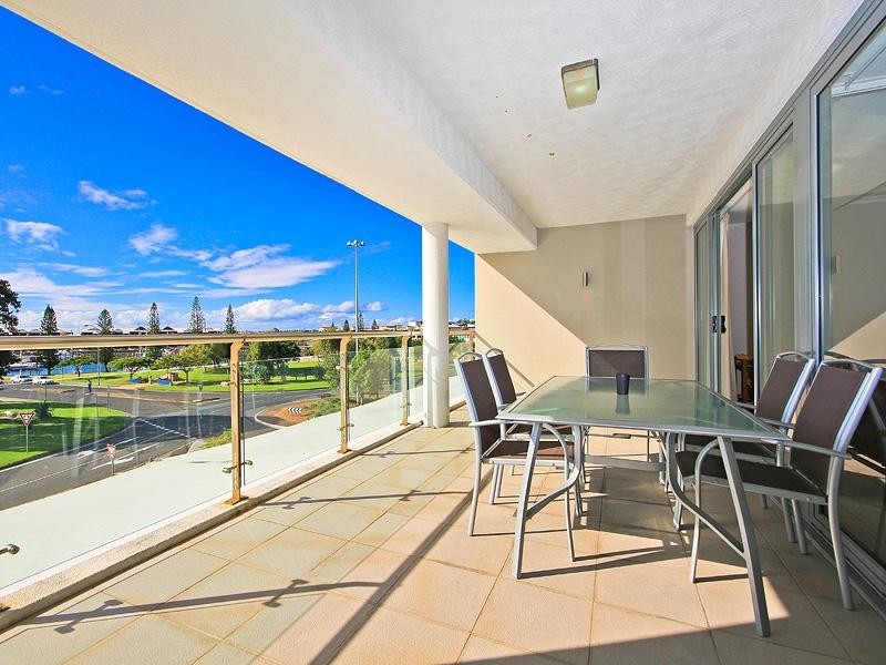 1/141 Shore Street West, Cleveland QLD 4163