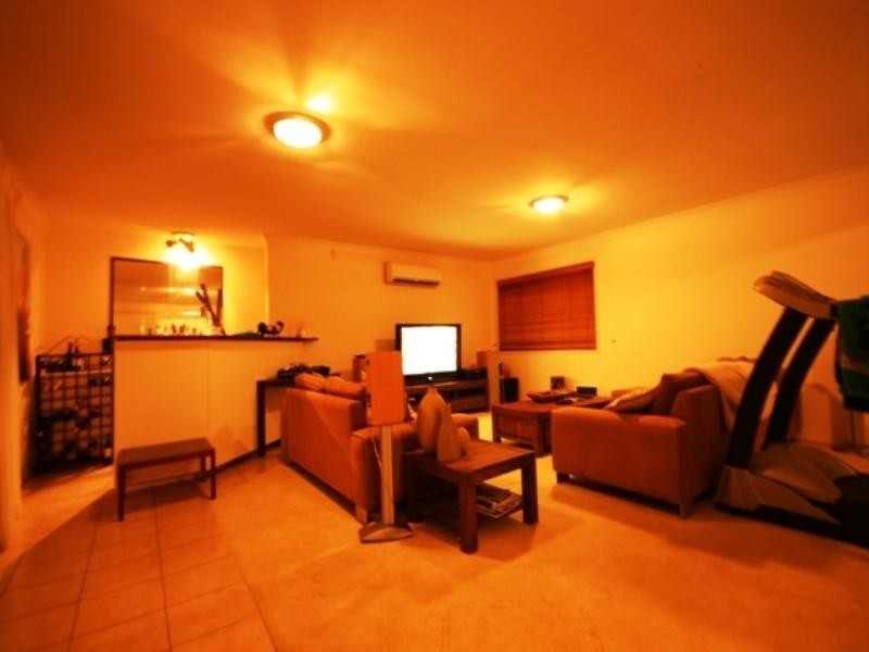 11 Captains Court, Raby Bay QLD 4163