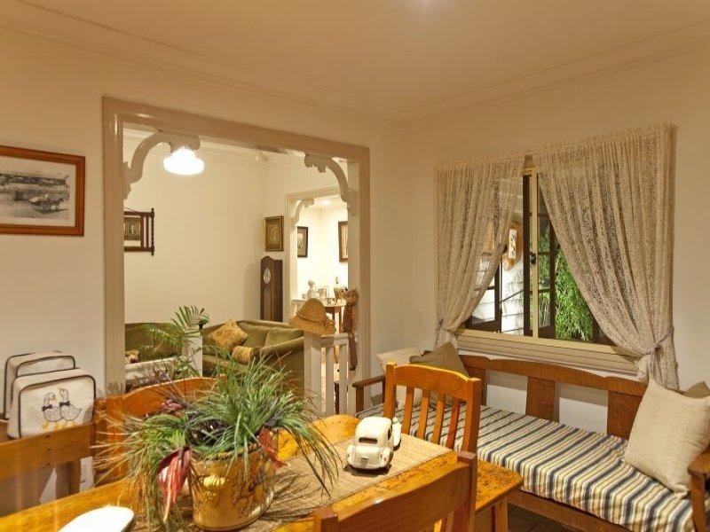 101 Passage Street, Cleveland QLD 4163