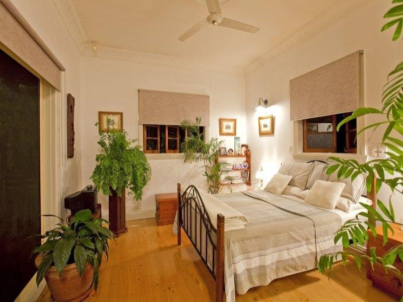 101 Passage Street, Cleveland QLD 4163