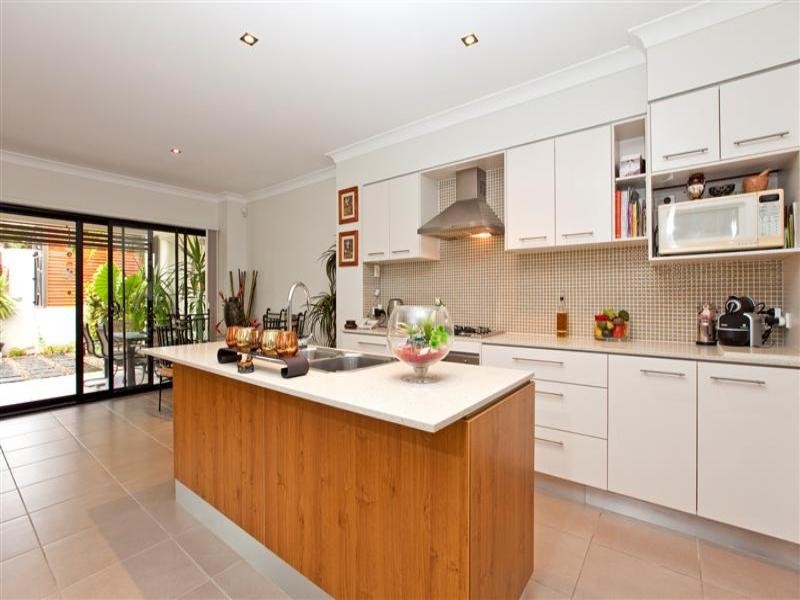 1/14 Channel Street, Cleveland QLD 4163