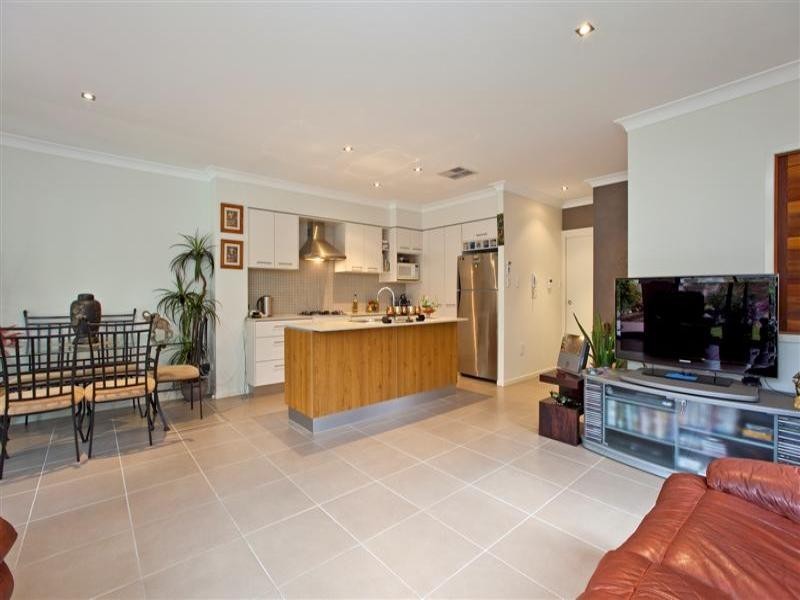 1/14 Channel Street, Cleveland QLD 4163