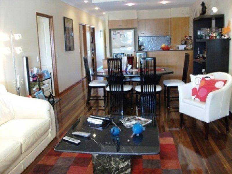 21/2 Masthead Drive, Raby Bay QLD 4163