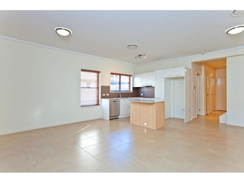 3/62-64 Island Street, Cleveland QLD 4163