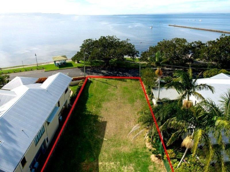 12 Wynnum Esplanade North, Wynnum QLD 4178