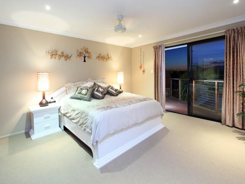 28 Bollard Court, Raby Bay QLD 4163