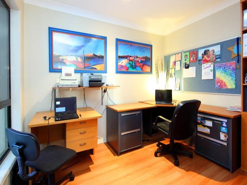 28 Bollard Court, Raby Bay QLD 4163