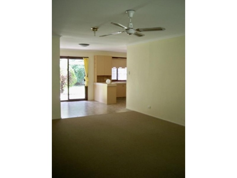 60 Cumberland Drive, Alexandra Hills QLD 4161