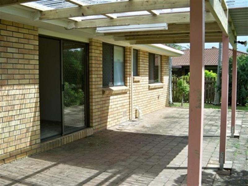 60 Cumberland Drive, Alexandra Hills QLD 4161