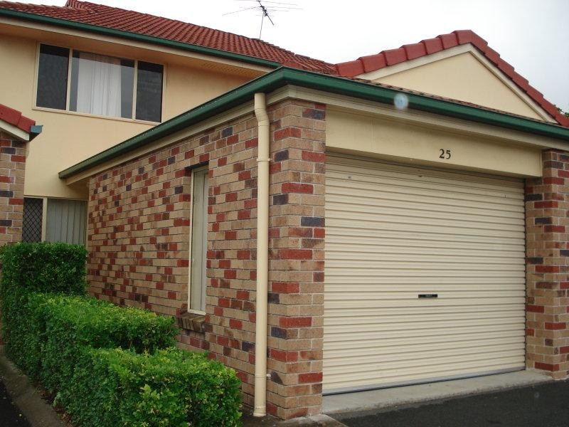 25/19 Doughboy Parade, Hemmant QLD 4174