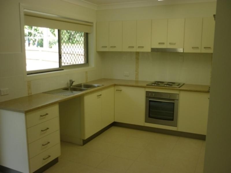 201 Waterloo Street, Cleveland QLD 4163