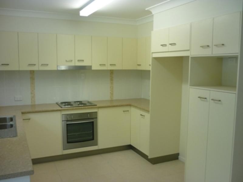 201 Waterloo Street, Cleveland QLD 4163