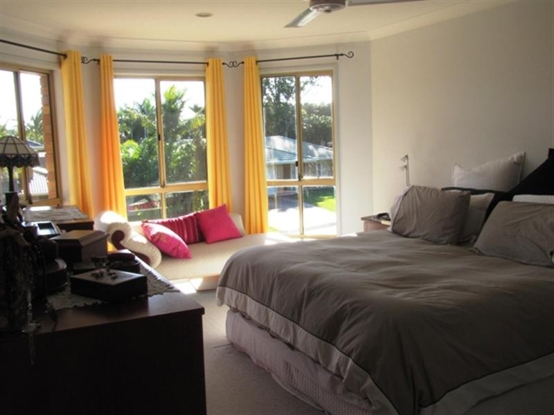 25 Skinner Avenue, Wellington Point QLD 4160