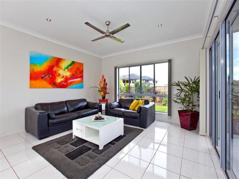 36 Waterville Drive, Thornlands QLD 4164