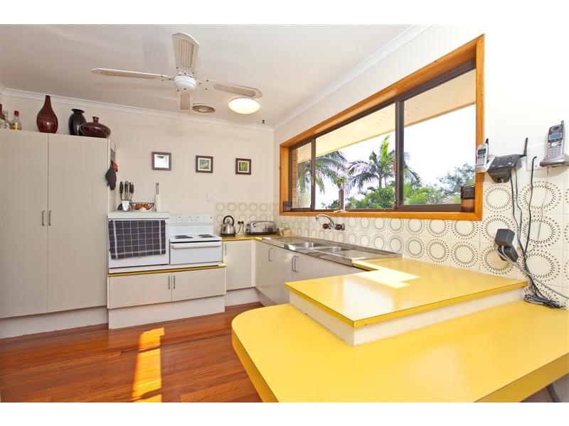 5 Manly Street, Birkdale QLD 4159