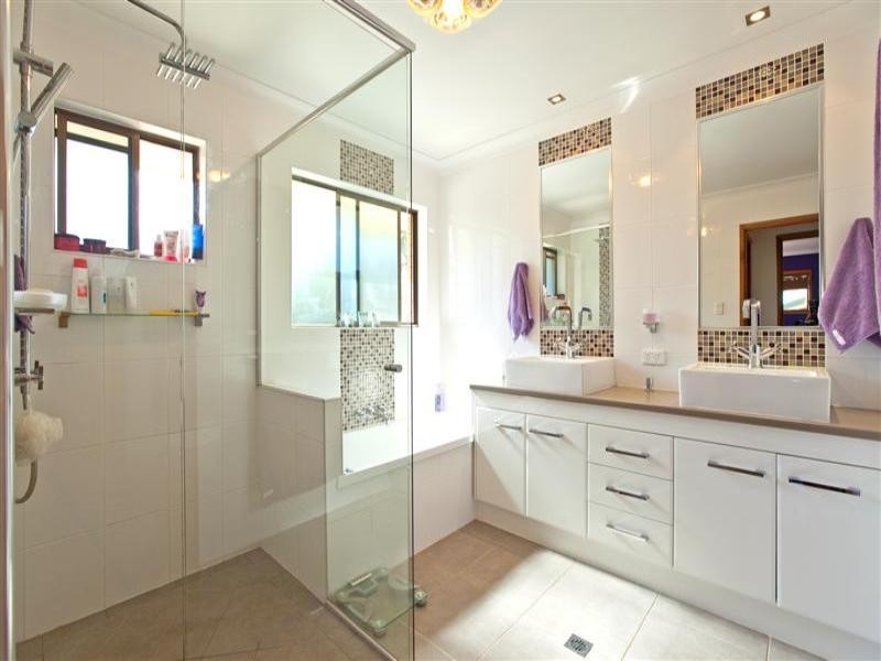 5 Manly Street, Birkdale QLD 4159