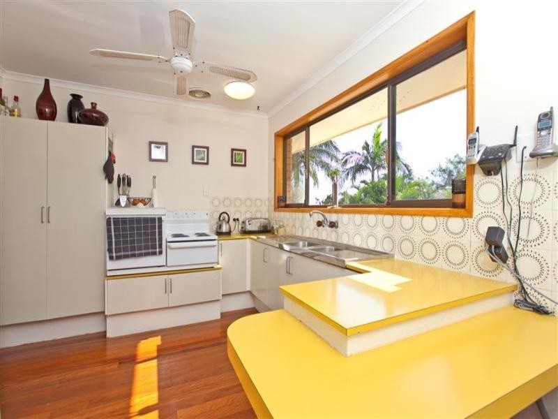 5 Manly Street, Birkdale QLD 4159