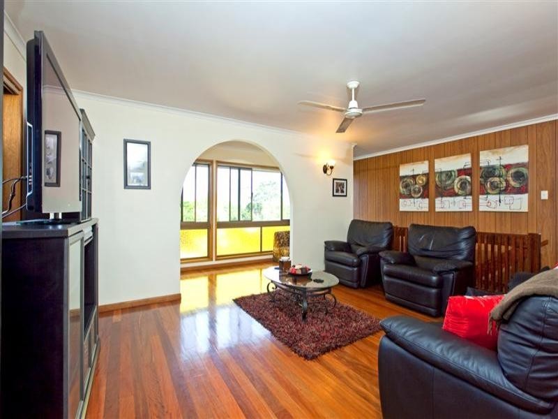 5 Manly Street, Birkdale QLD 4159