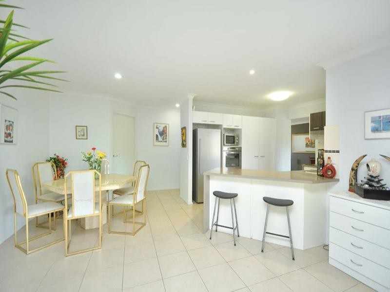 31 Aqua Crescent, Redland Bay QLD 4165