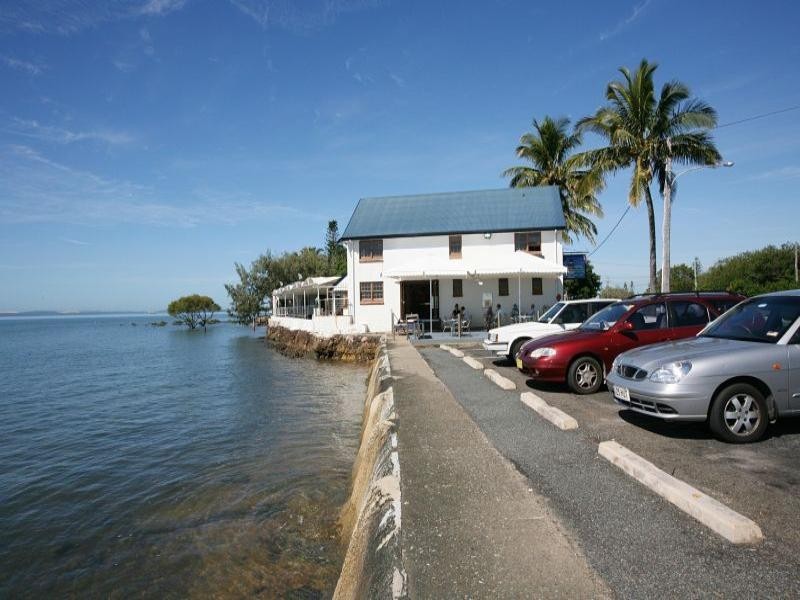 34 Little Shore Street, Cleveland QLD 4163