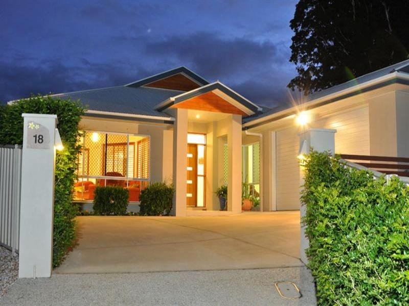 18 Riseborough Terrace, Cleveland QLD 4163