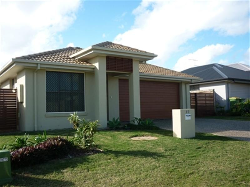 17 Torello Crescent, Victoria Point QLD 4165