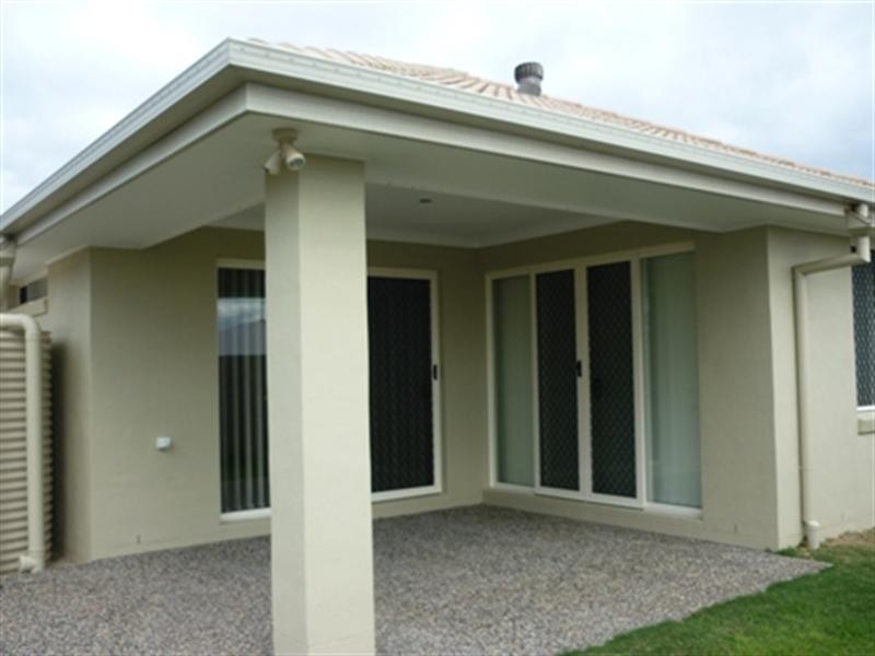 17 Torello Crescent, Victoria Point QLD 4165