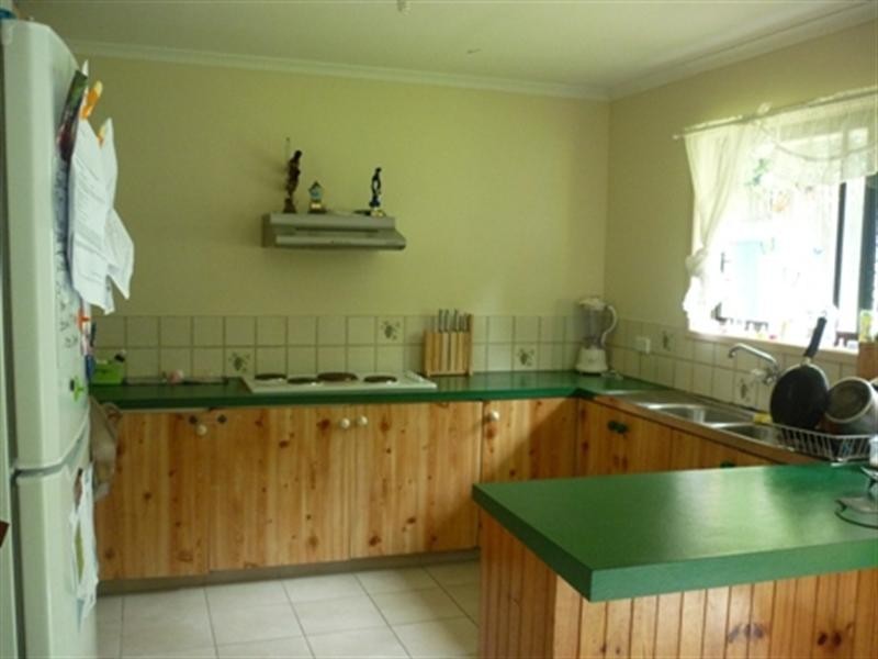 14 Canterbury Street, Alexandra Hills QLD 4161