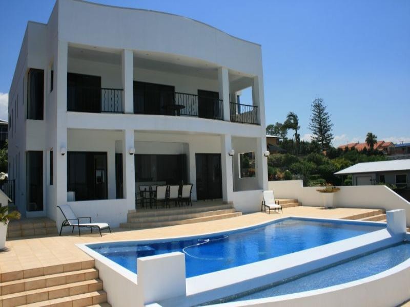 37 Esplanade, Redland Bay QLD 4165