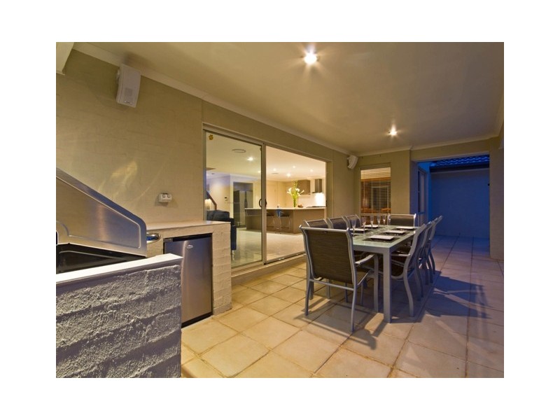 124 King Street, Thornlands QLD 4164