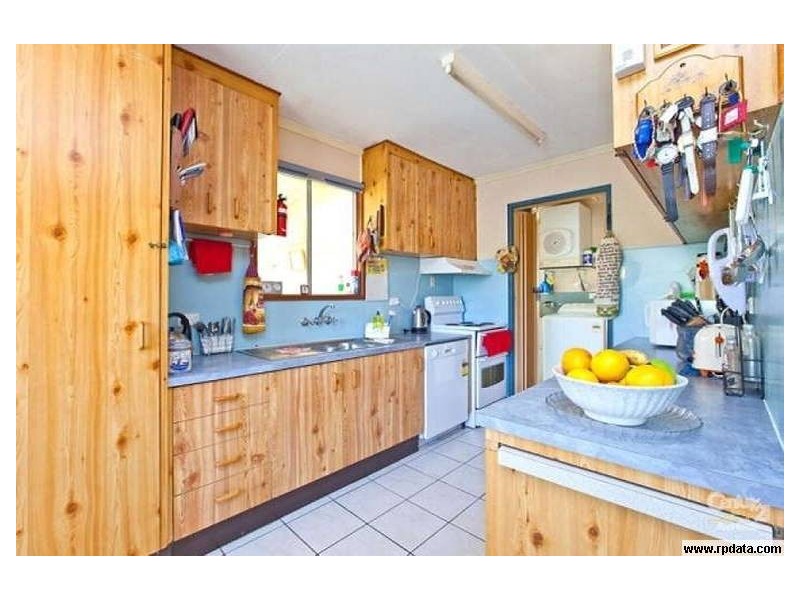 108 Passage Street, Cleveland QLD 4163