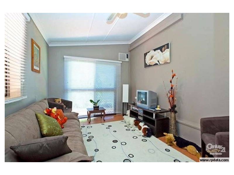 108 Passage Street, Cleveland QLD 4163