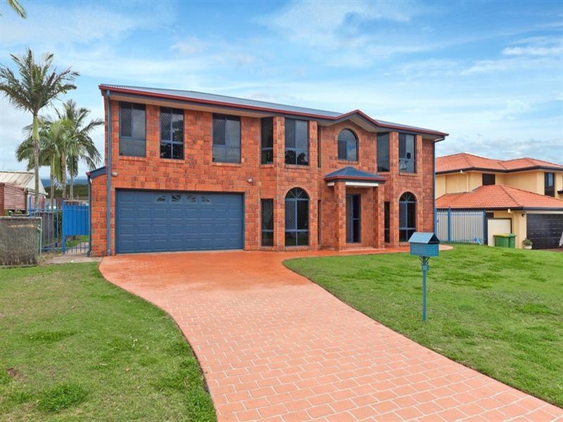 32 Torquay Road, Redland Bay QLD 4165