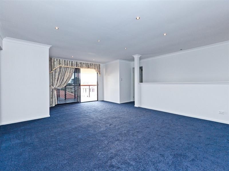 32 Torquay Road, Redland Bay QLD 4165