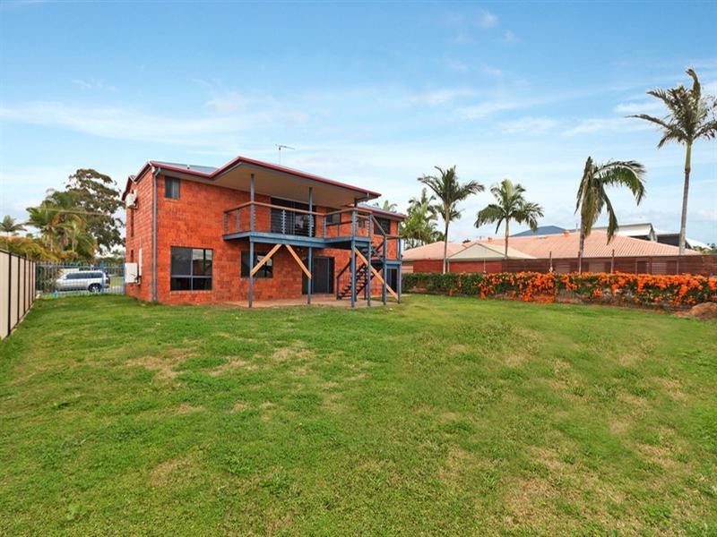 32 Torquay Road, Redland Bay QLD 4165