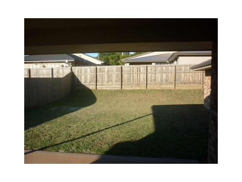 10 Shearwater Street, Cleveland QLD 4163