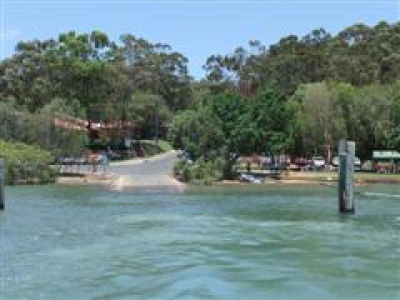 16-18 Double Island Outlook, Russell Island QLD 4184