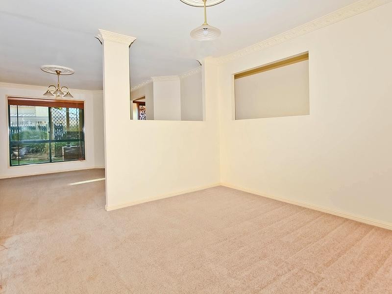 5 Byng Road, Birkdale QLD 4159