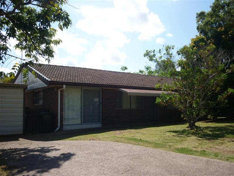 27 Dawn Crescent, Thornlands QLD 4164